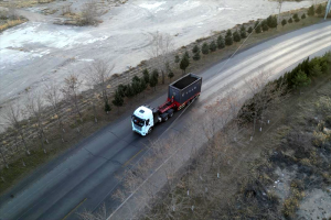 安全无死角，视界全掌控 上汽红岩360°环视系统助你一路平安