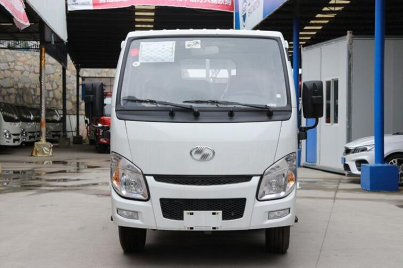 上汽跃进 福运S80 113马力 4×2 国六 排半 栏板载货车 轴距3100mm